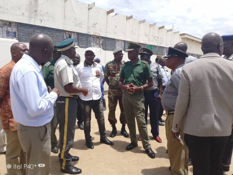 Government officials tour WhaWha prison complex